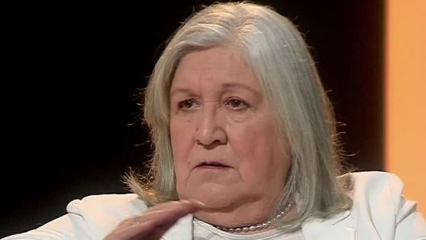 Anita Reeves | Buenas Noches a Todos - T1E9
