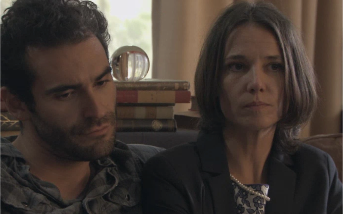 Aline Kuppenheim y Pablo Cerda son Gabriel y Alicia
