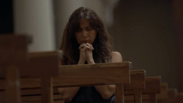 "El hombre del sombrero": Mira el adelanto del nuevo capítulo de "El Día Menos Pensado"

