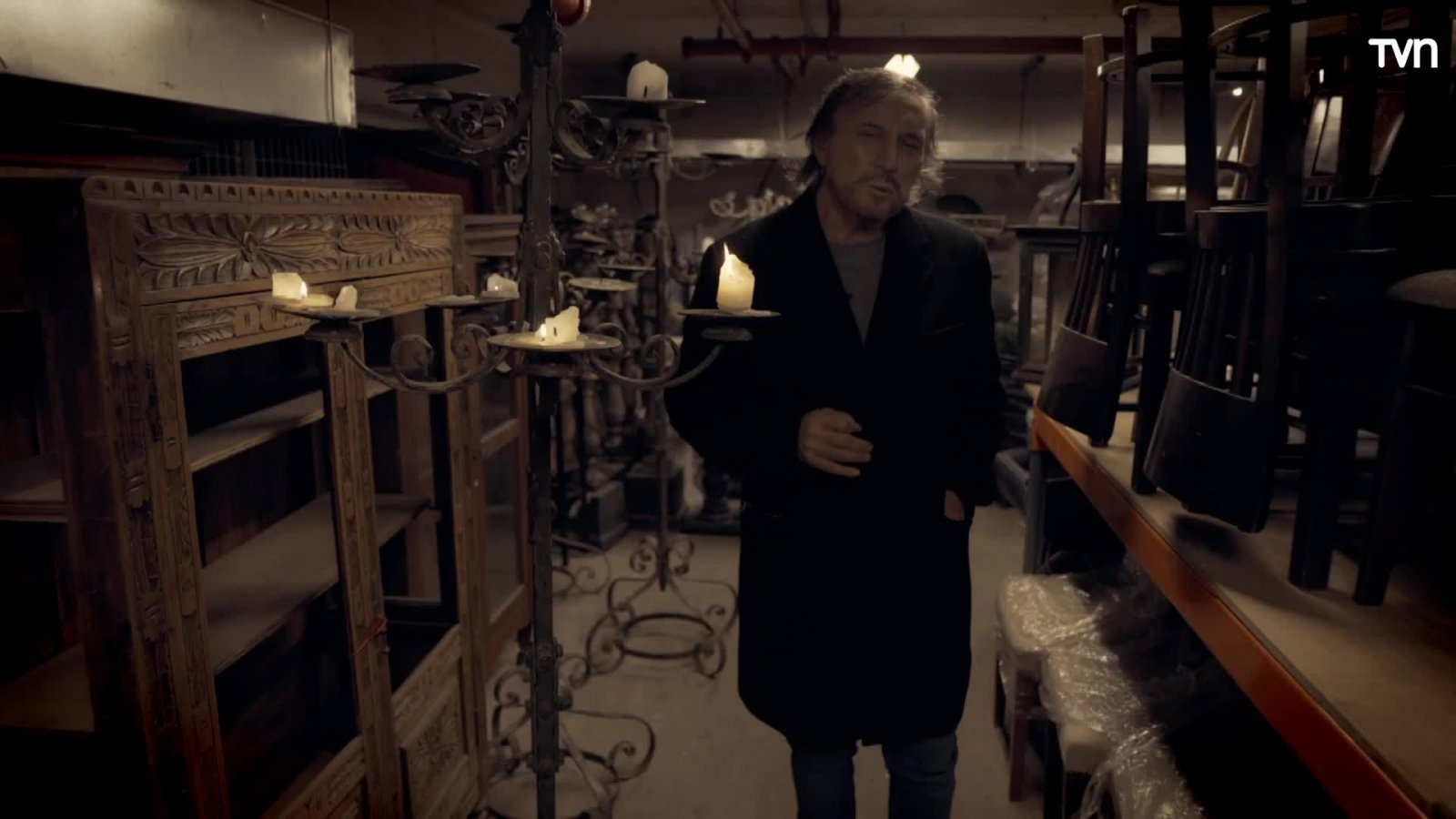 Carlos Pinto presenta "Mil veces maldita"
