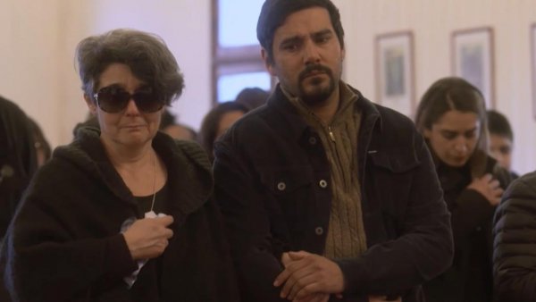 "Todo es bien tenebroso": Ariel Mateluna describe su regreso al universo de Carlos Pinto
