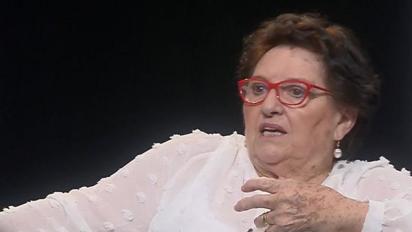 María Luisa Cordero | Buenas Noches a Todos - T1E25
