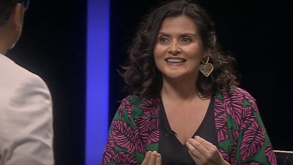 Constanza Achurra | Buenas Noches a Todos - T1E16
