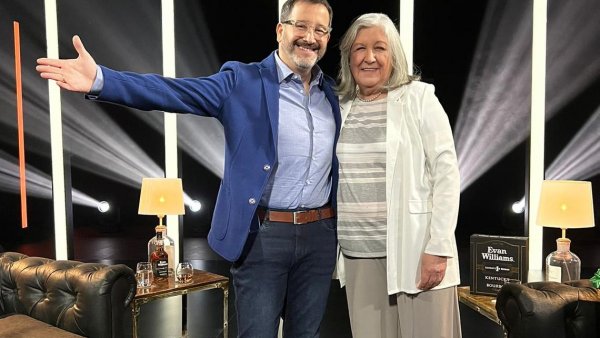 "Él me decía madre": Anita Reeves recuerda su amistad con Felipe Camiroaga
