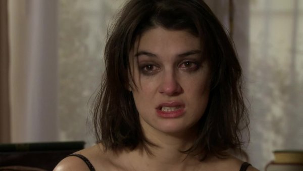 Laura | En terapia - T1E1
