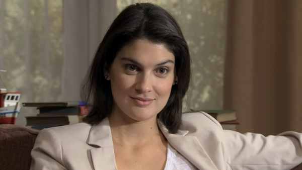 Paloma Moreno es Laura
