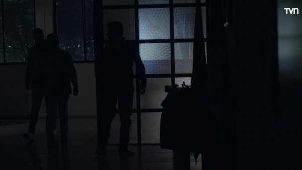 Nicolás hace una broma desde el más allá
