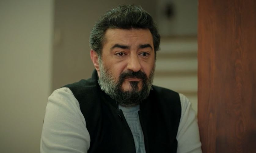 Akif se la juega por Susan | Todo por mi familia - T1E100
