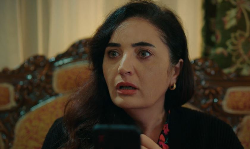 Sengul se entera de la verdad | Todo por mi familia - T1E71
