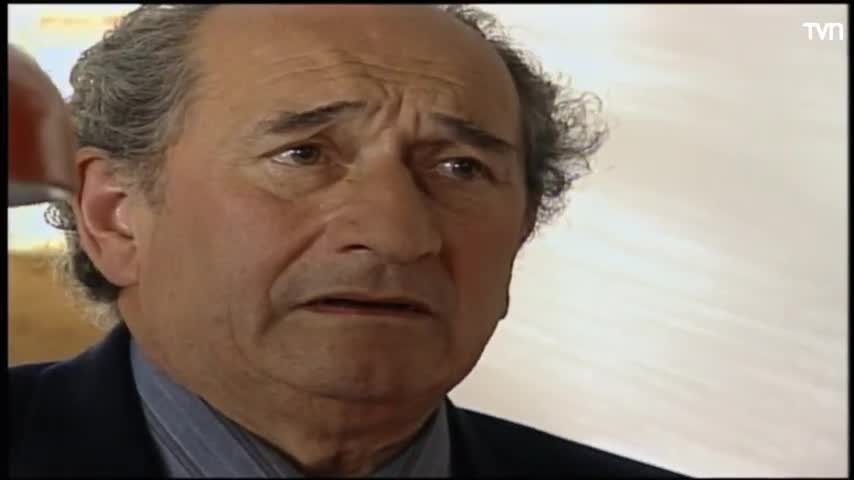 Alcides se encuentra con Claudia
