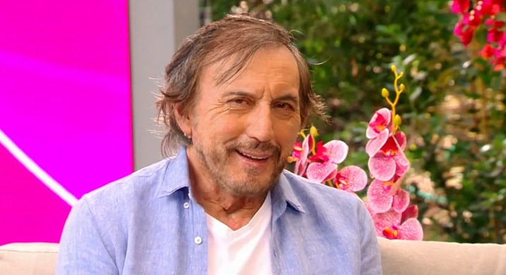 Carlos Pinto presenta "Pedro, Juan y Diego", el nuevo capítulo de "El Día Menos Pensado"
