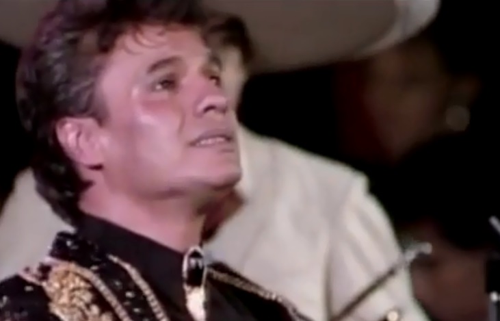 "Hasta que te conocí": Revisamos los momentos de la vida de Juan Gabriel
