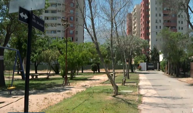Vecinos de La Florida en pie de guerra por el cierre de su única plaza
