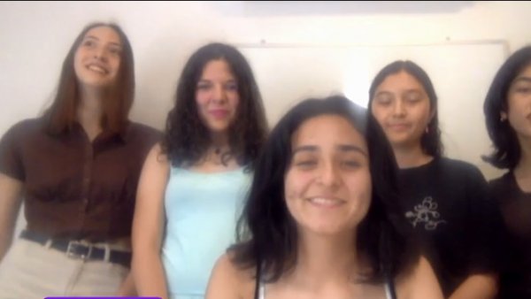 "Hoy se destaca": Descubre a "Asset Girls", cinco jóvenes que revolucionan la tecnología en Chile
