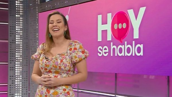 ¡María José da inicio a la mitad de semana en "Hoy se Habla"!
