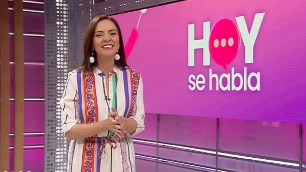 Elena Dressel da inicio a un primaveral "Hoy se Habla"

