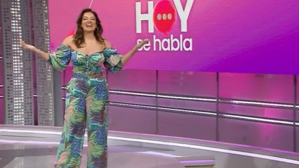 Yamila Reyna nos da la bienvenida a un nuevo "Hoy se Habla"
