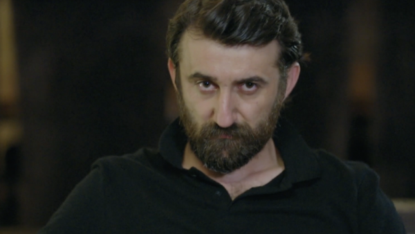 Los celos de Hakan | Amor sin Recetas T1E15
