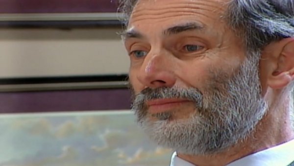 El doloroso pasado de Federico
