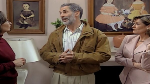 Federico le miente a las Lineros
