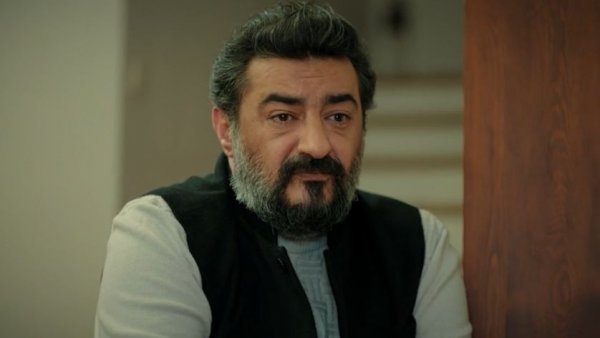 Akif se la juega por Susan | Todo por mi familia - T1E100
