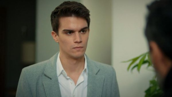Kaan fiel a su padre | Todo por mi familia - T1E74
