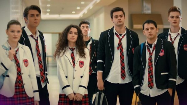 "Todo por mi familia": Mira un avance del capítulo de esta noche
