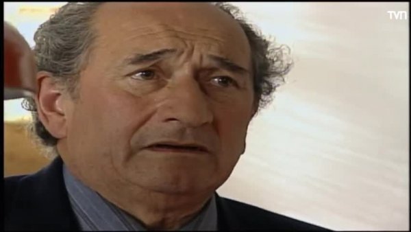Alcides se encuentra con Claudia
