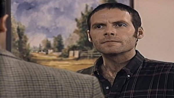 "Deja tranquila a Claudia"
