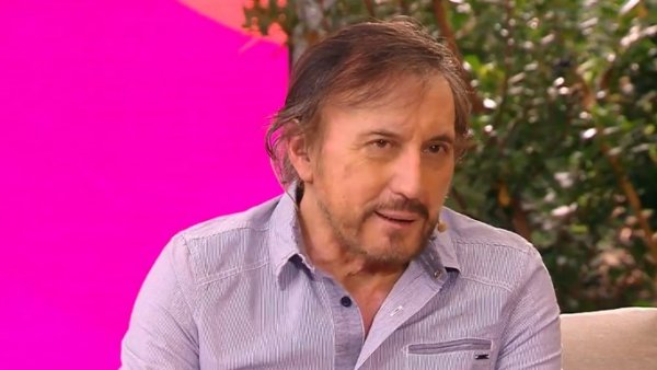 Carlos Pinto presenta "El Día Menos Pensado: La niña de la escalera"
