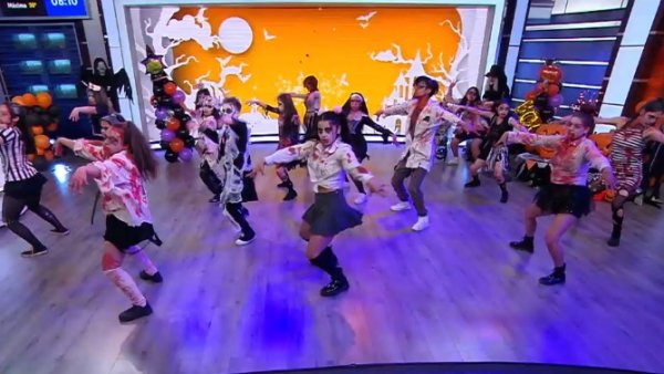 ¡Musicales de miedo en el "Buenos Días a Todos"!
