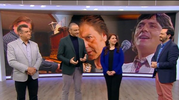Comenzamos el "Buenos Días a Todos" rindiendo homenaje a Zalo Reyes
