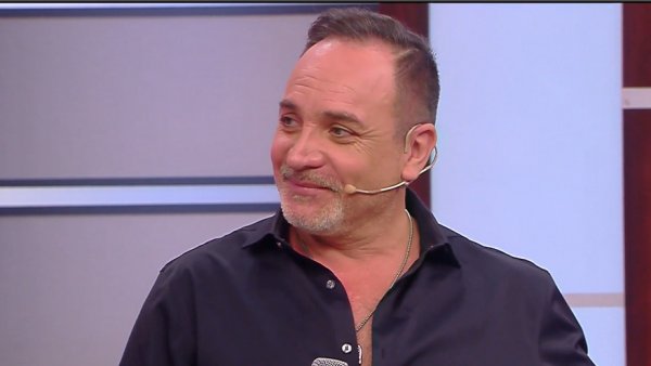 Luis Jara nos encanta con sus mejores éxitos en el "Buenos Días a Todos"
