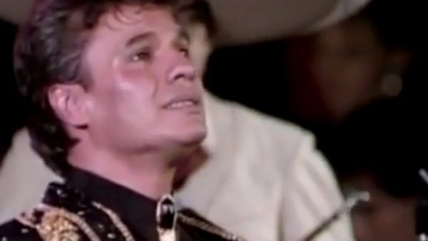 "Hasta que te conocí": Revisamos los momentos de la vida de Juan Gabriel
