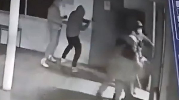 Comunidad educativa agotada por robos en colegios de Pudahuel
