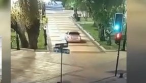 Molestia y enojo en Punta Arenas: Antisociales usaron plaza reinaugurada como pista de carrera
