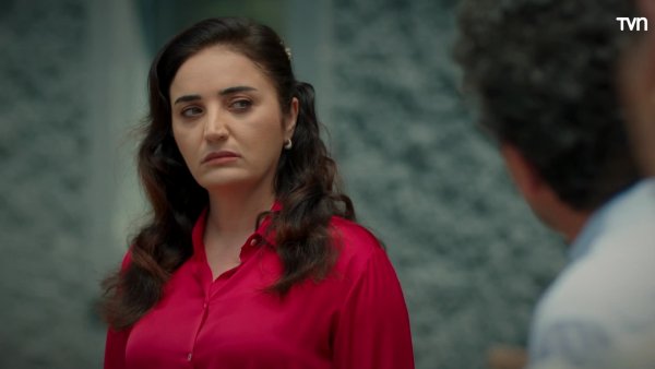Sengul despechada | Todo por mi familia T1E143

