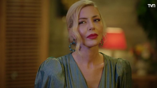 Susan revela que Kaan es hijo de Akif
