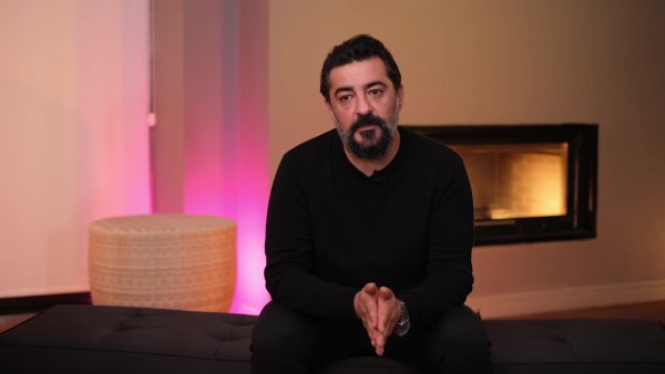 Entrevista a Celil Nalçakan
