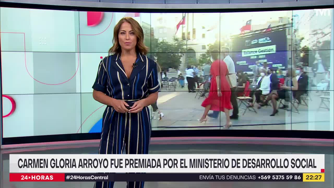 Carmen Gloria Arroyo fue premiada por el Ministerio de Desarrollo Social
