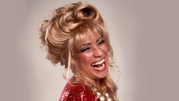 Aymée Nuviola es Celia Cruz adulta