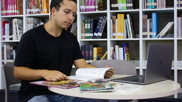 Duoc UC ofrece más de 70 cursos gratuitos de diferentes disciplinas para todo público
