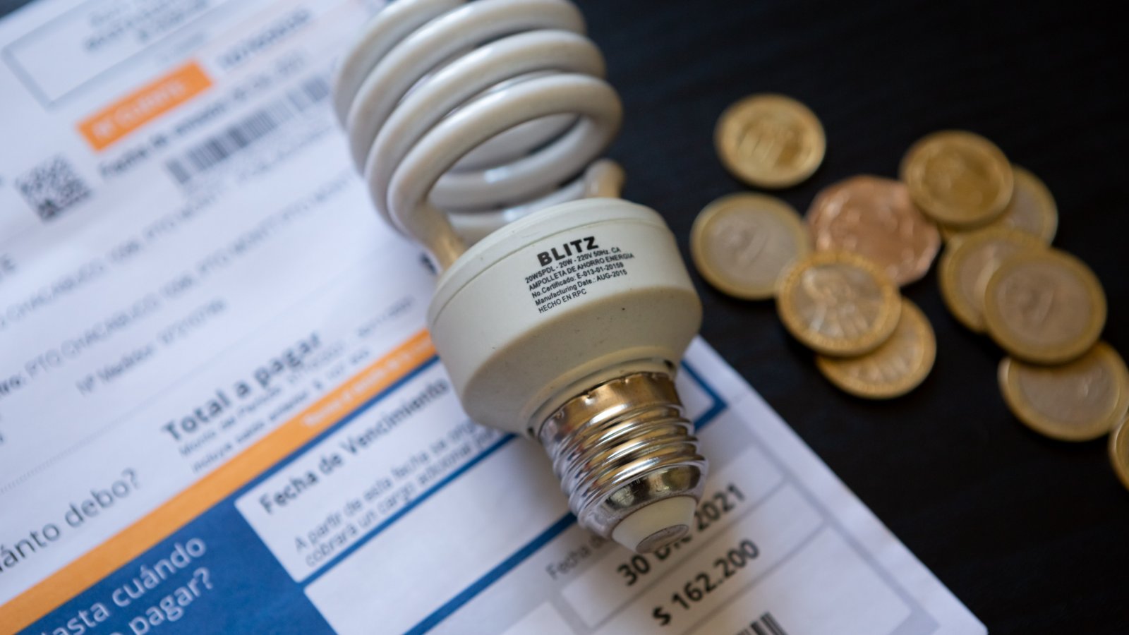 Así funcionará el mecanismo para evitar alzas en tarifa de cuentas de luz
