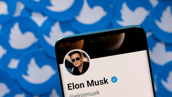 Elon Musk anuncia nuevo sistema de verificación de tres colores para Twitter
