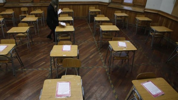 Comienza proceso de rendición de la PAES: hay más de 270 mil inscritos
