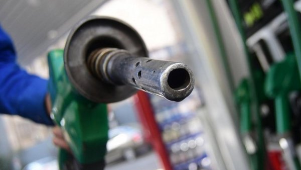 ENAP: bencina de 93 baja y 97 octanos sigue subiendo
