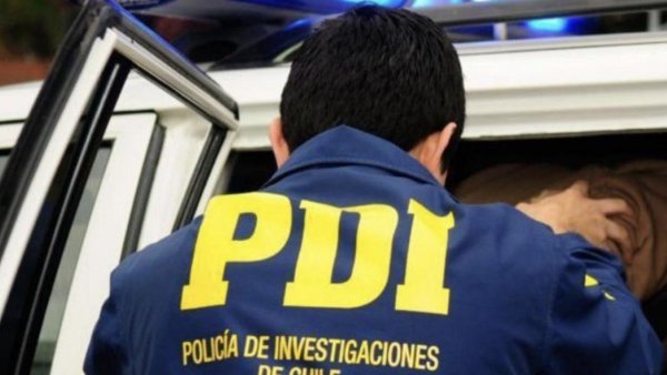 Eran familiares: PDI detiene a 11 personas tras allanamientos en Quinta Normal

