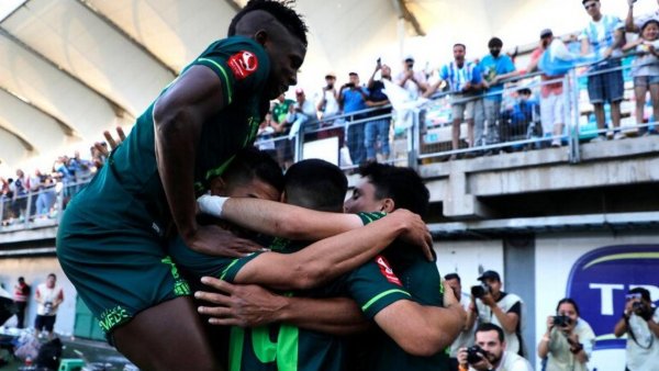 ¡Vuelven tras 35 años! Magallanes gana y regresa al fútbol de Primera División
