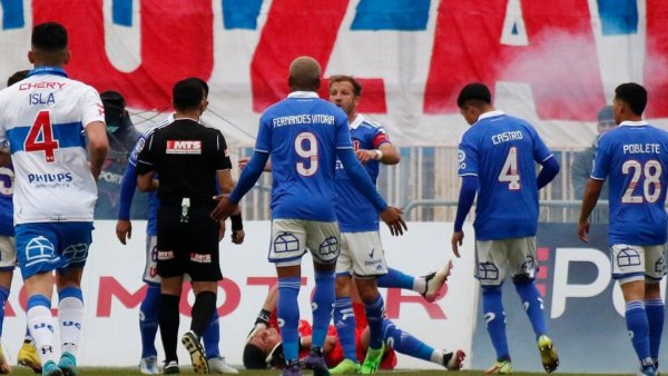Los escenarios que enfrentan la U y la UC para resolver su llave en Copa Chile
