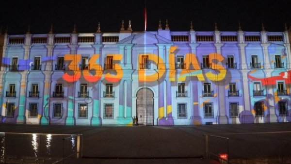 ¡Un deleite! El espectacular "show de luces" para iniciar la cuenta regresiva de Santiago 2023
